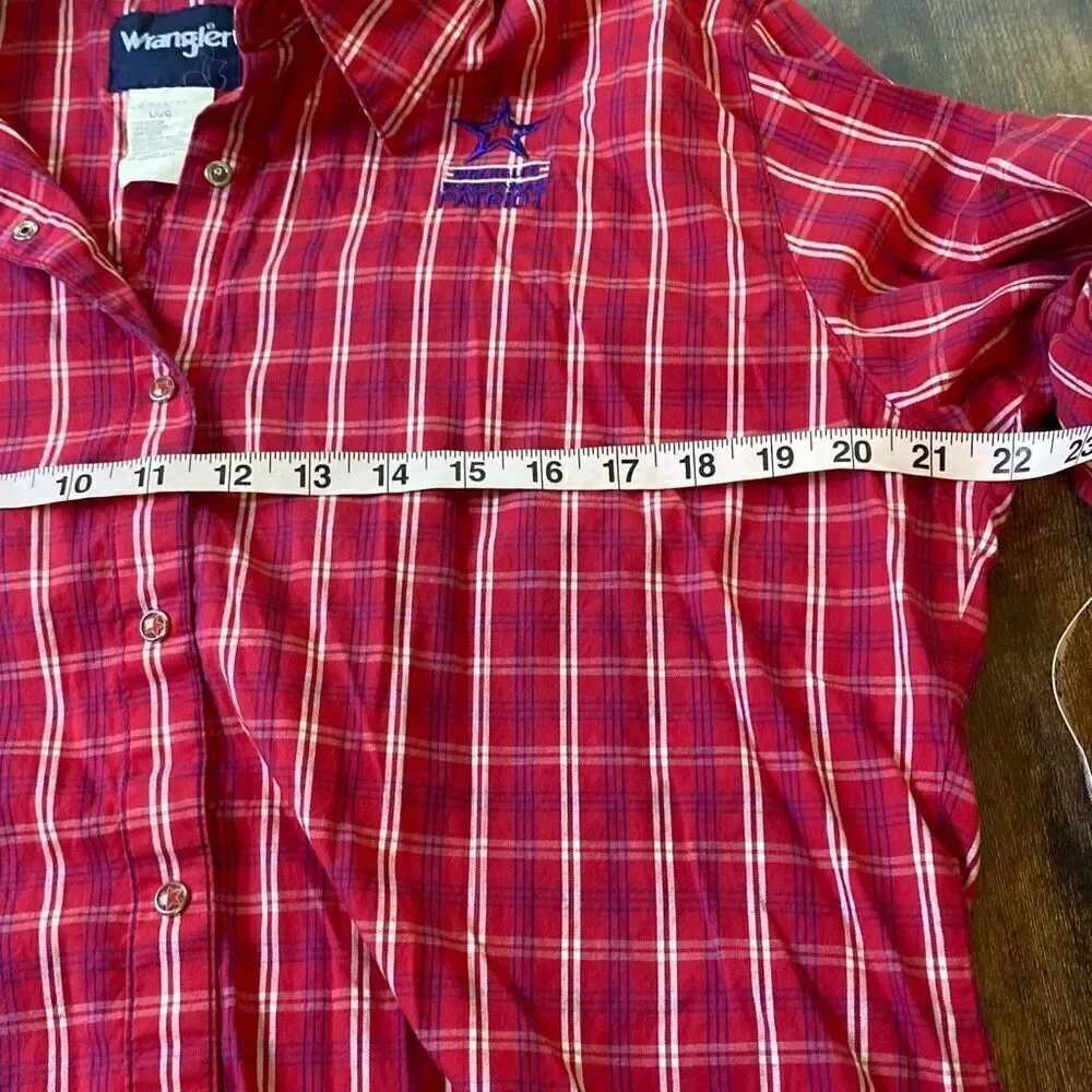 Wrangler National Patriot Red/White/Blue stars button pearl snap shirt - Picture 9 of 10